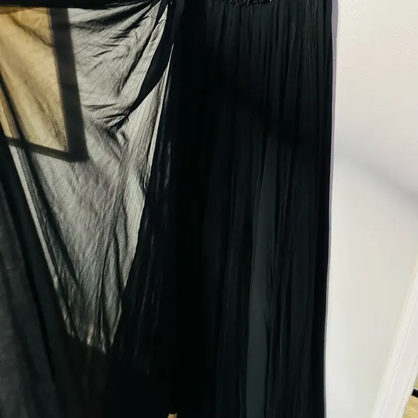 Badgley Mischka Black pleated Tulle Chiffon V-neck Gown size 2 - Image 8