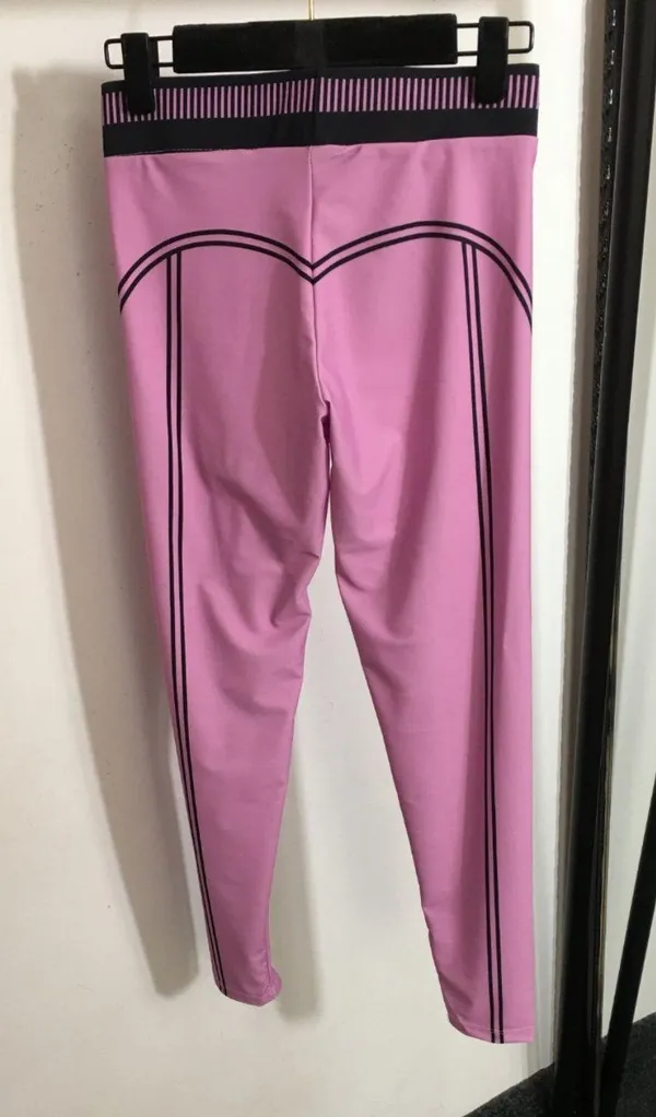 Pink Crop Top And Leggings Set - Image 5