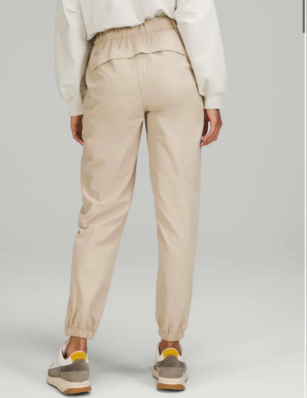 Lululemon Warpstreme High-Rise 7/8 Jogger Trench 29 - Image 2