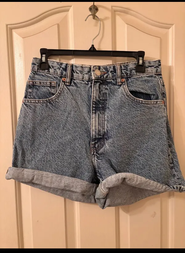 ZARA Denim Shorts - Image 3