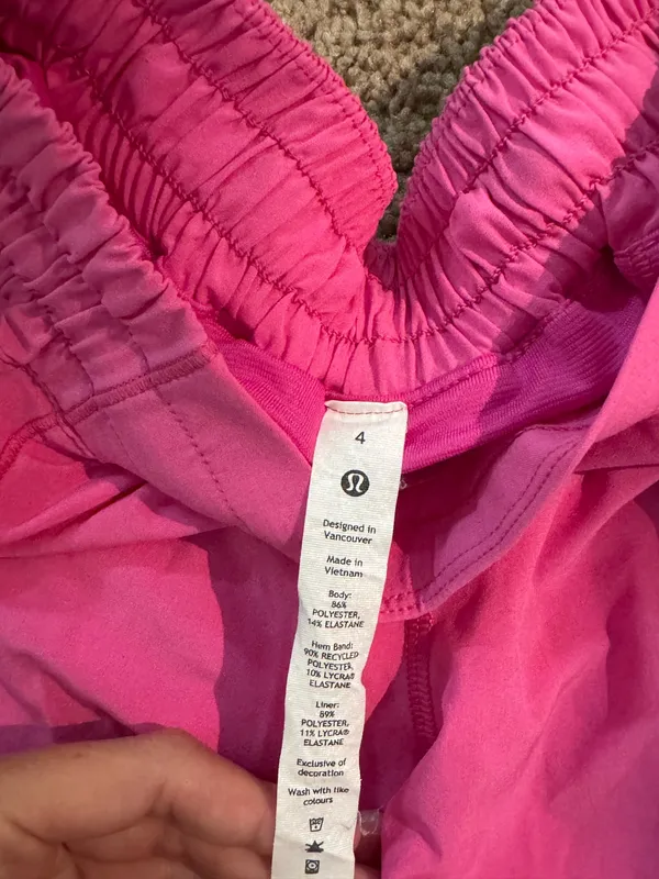 Lululemon Sonic Pink Shorts Hotty Hot - Image 2