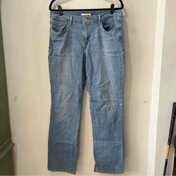 Levi's 505 Straight Leg Women's size 14‎ Regular Wash Blue Denim Jeans W34 L42 - Image 5
