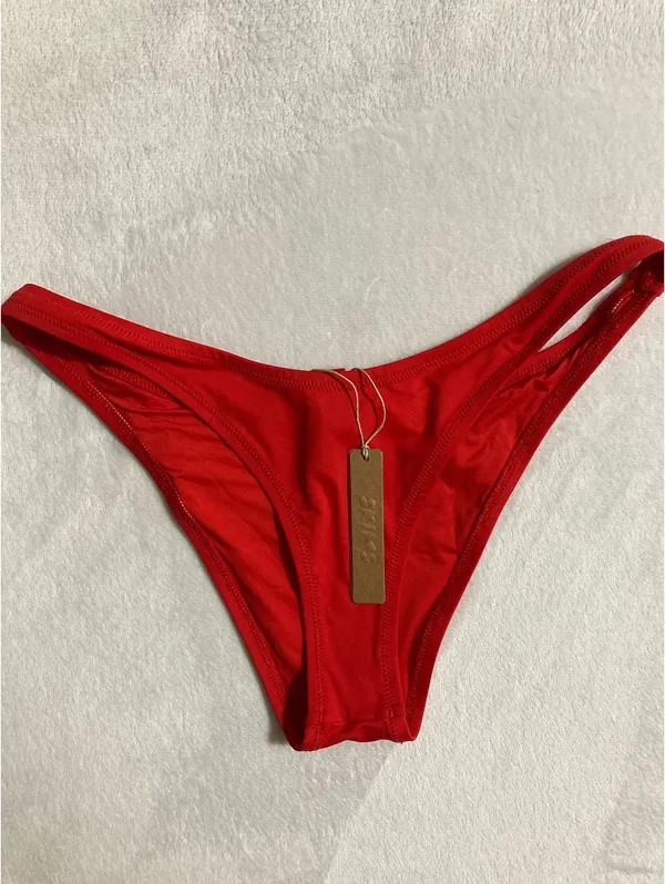 SKIMS Ruby Bandeau Top L - Image 7