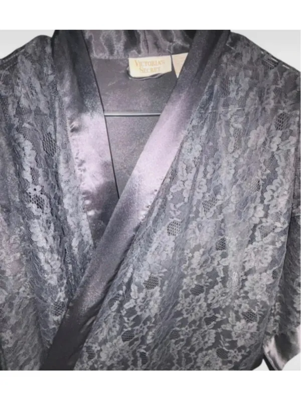 ✨Vintage Victoria’s Secret Gold Label Lace Kimono Robe Black OS Whimsigoth✨ - Image 6