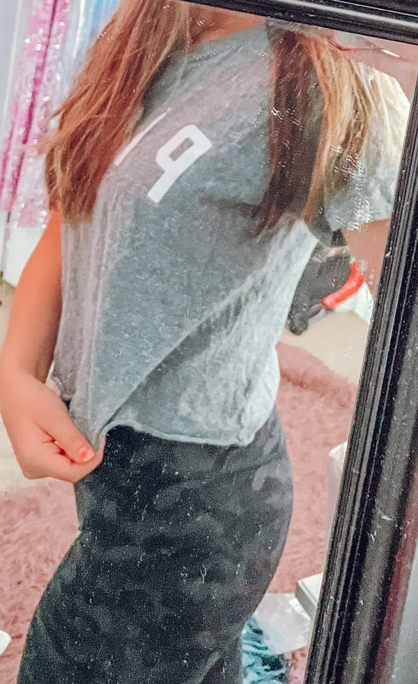 Victoria's Secret PINK Cropped T-shirt - Image 3