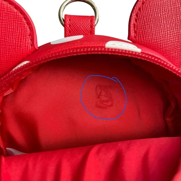 Loungefly Disney Park Minnie Mouse Wristlet Belt Pouch Backpack-Shaped Polka Dot - Image 5