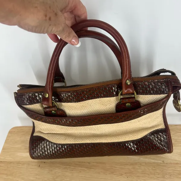 Brahmin vintage rare wicker and brown leather shoulder purse bag - Image 11