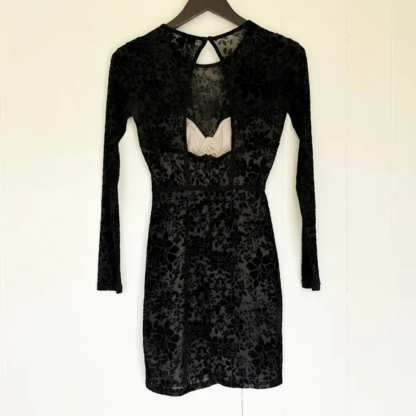 LULU’S Cor-Set to Go Black Burnout Velvet Print Dress X-Small - Image 7