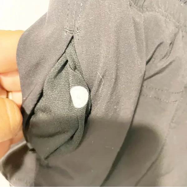 Lululemon Size 4 Black‎ Choose a Side Reversible Athletic Pull on Shorts - Image 3