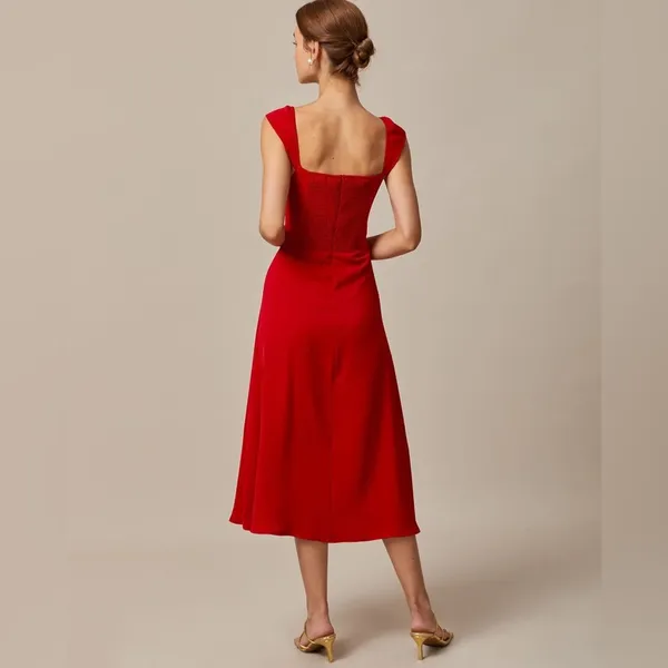 RIHOAS The Red Sweetheart Neck Cap Sleeve Midi Dress - Image 4