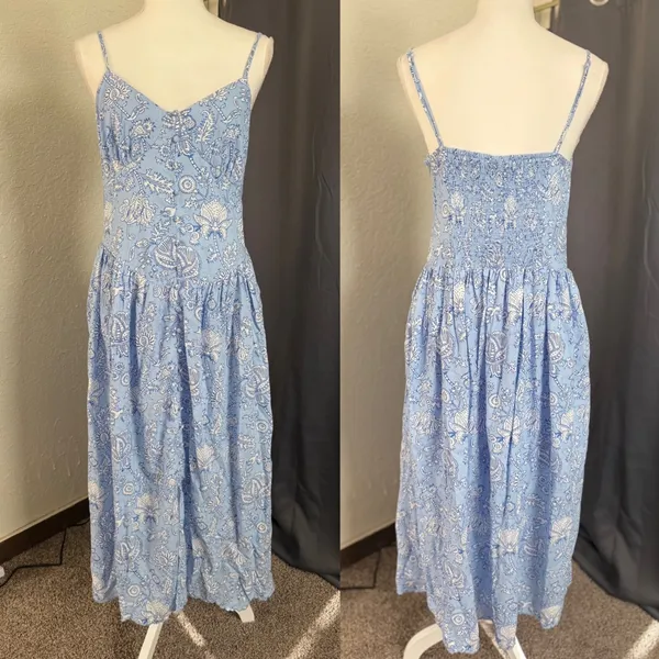 Roller‎ Rabbit Midi Dress Medium Blue White Floral Smocked Button Front NWT - Image 2