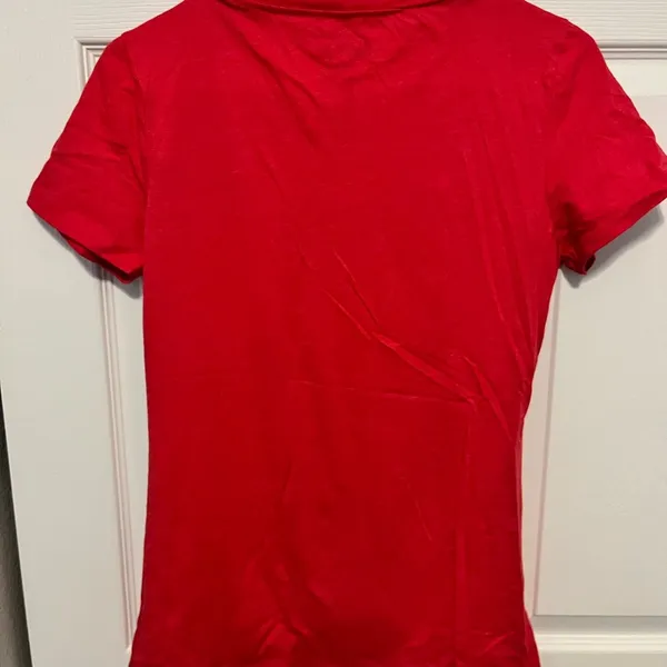 Local pride by Tom Snyder red bean town shirt in large - Image 3