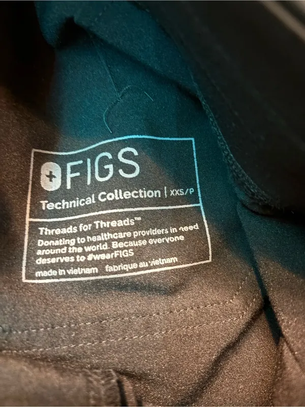 Figs Technical Collection High Waisted Livingston  Scrub Pants Black  XXS/P - Image 4
