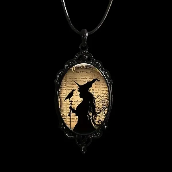 Witch & Crow Cameo Black Pendant Necklace Retro‎ Style Gothic Glass Pendant - Image 6
