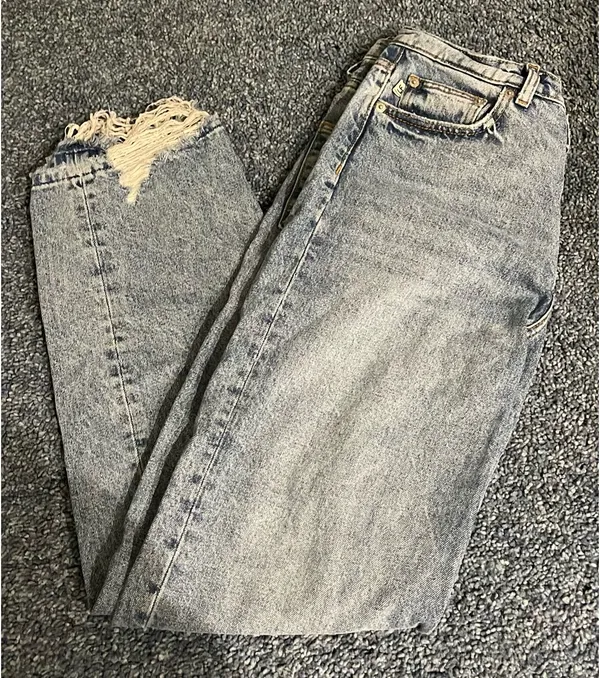 Revolve Jeans lovers + friends - Image 4
