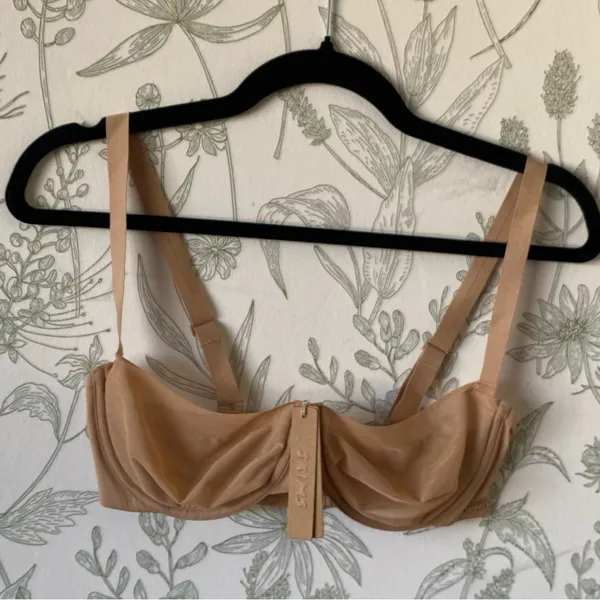Skims No Show Molded Unlined Balconette‎ Bra in Clay 34A NWT - Image 4