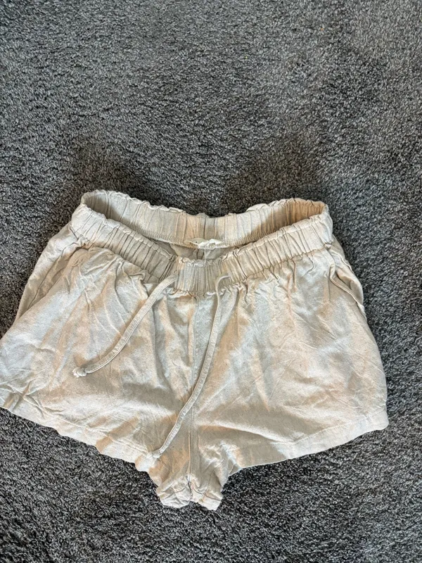 PacSun Beige Beachy Shorts - Image 3