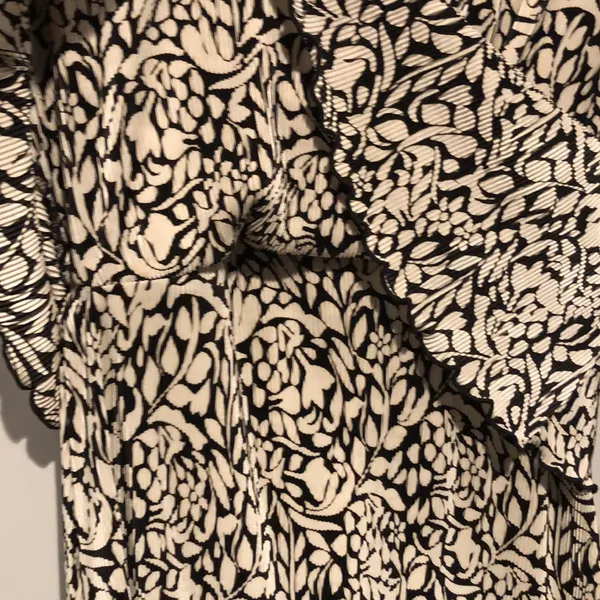 Vintage 90s Connected Apparel Black and White Ruffled Maxi Dress - Image 2