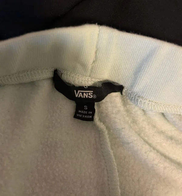 Vans Shorts - Image 3