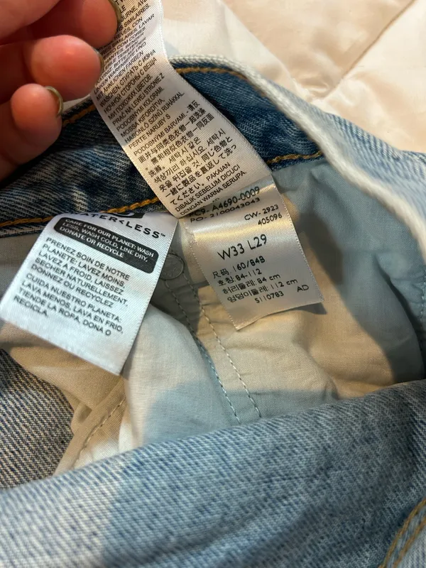 Levi’s Middy Straight Jeans - Image 8