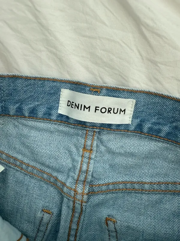 Aritzia Denim Forum Skirt - Image 3
