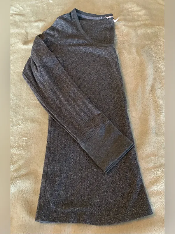 Women’s Victoria's Secret Charcoal Scoop-Neck Henley Long Sleeve Top Size XL - Image 6