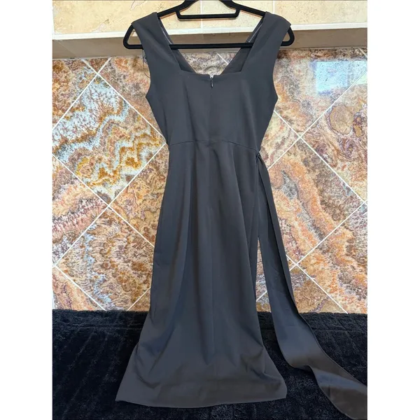 Dress the Population Alessia Tie Waist Crepe Midi Dress Black Small - Image 4