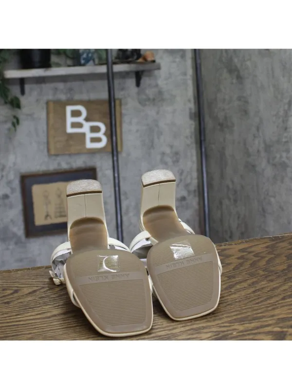 NWT Anne Klein Square Toe Dress Sandals Block Heel Bone Crinkle Off White 9M - Image 12