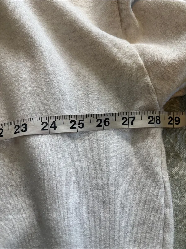 ROCK AND ROLL SWEATSHIRT WHITE WITH BLACK CHENILLE LETTERING
SIZE LARGE PRELOVED - Image 5