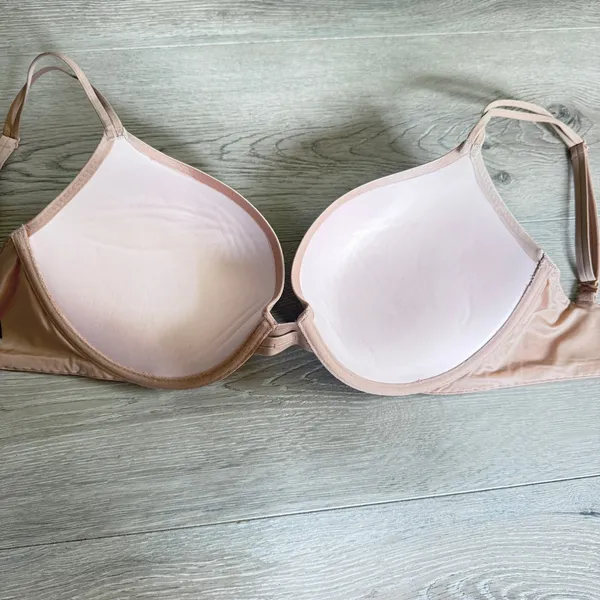 Victorias Secret Very Sexy Push Up Bra 32DDD Nude Rhinestone‎ Underwire Smooth - Image 4