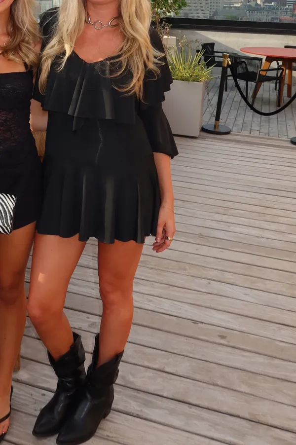 Black dress Size M - Image 3