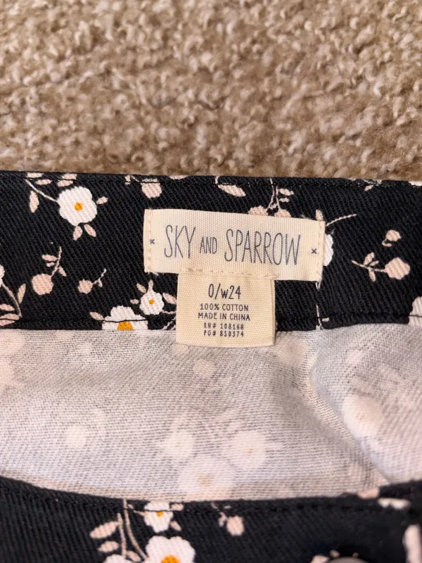 Tilly's Black Floral Button-Up Skirt - Image 3