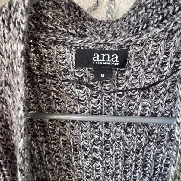 a new approach black & white cardigan - Image 2