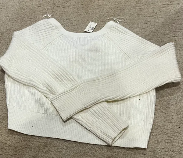 Sweater - Image 3