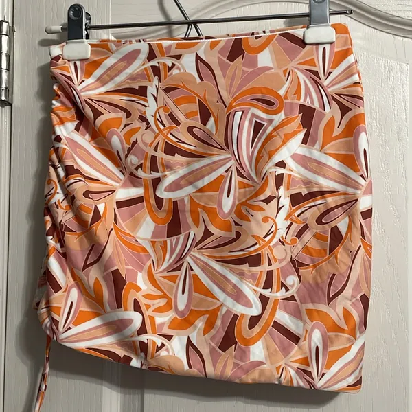 NWT L*Space Tessa Brooks Isla Skirt Psychedelic Summer Resort Dopamine Vacation - Image 4