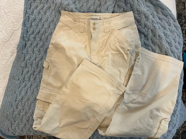 Abercrombie Relaxed Curve Love Cargo Pants - Image 3