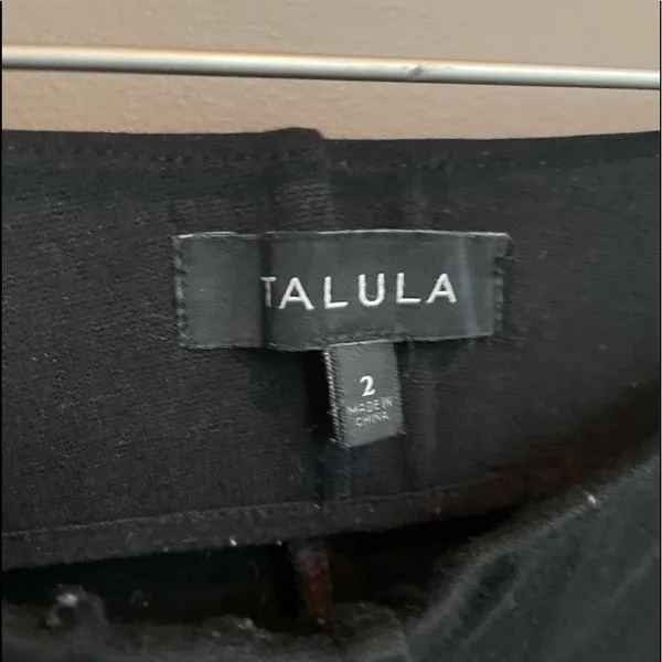 Talula Tailored Ponte Leggings‎ in Black Size 2 - Image 3