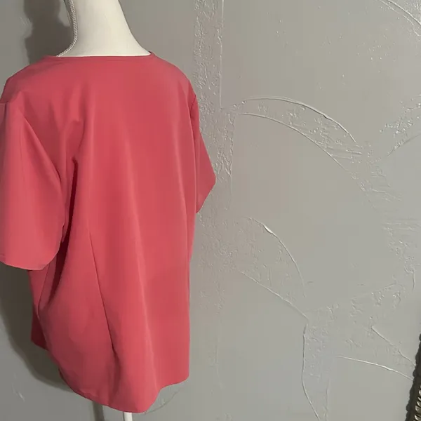 Figs Coral V-Neck Short Sleeve Top - Image 4