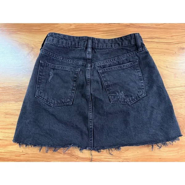 Free People We The Free Black Distressed Denim Mini Skirt Size 26 - Image 2