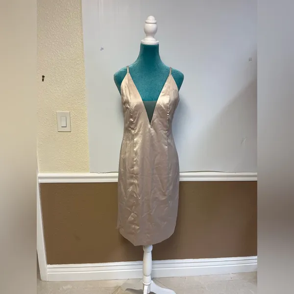 Revolve x Chrissy Teigen Panang Midi Dress – Champagne, Size S‎ - Image 6