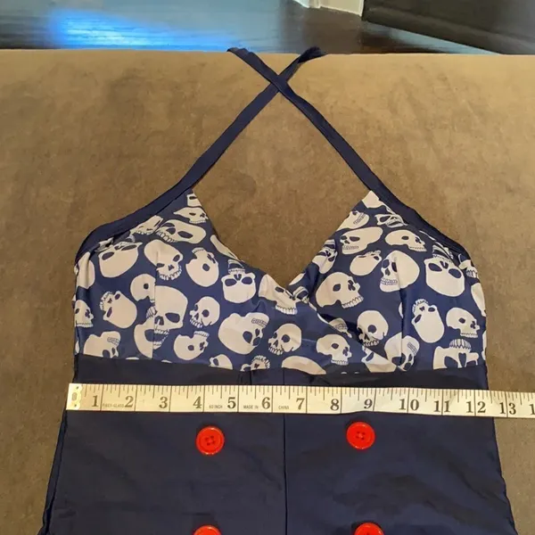 Women’s One Piece Swimsuit Halter Neck Size 4 NWOT - Image 8