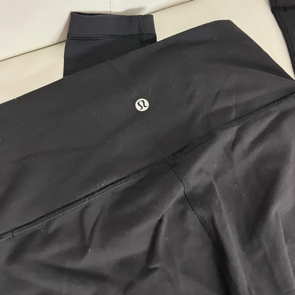 Lululemon Wunder Under Leggings - Image 2