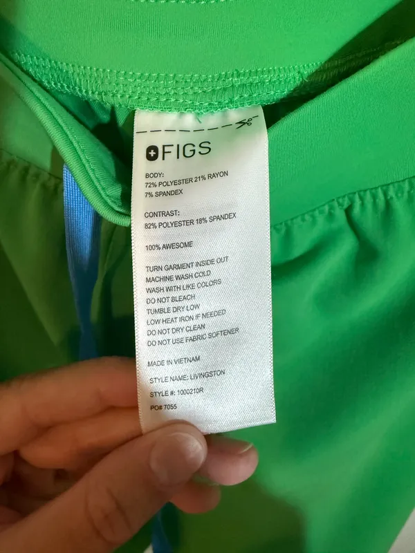 FIGS Scrub Set Women’s - Image 2