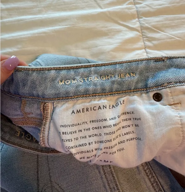 American Eagle Mom Straight Jean - Image 7