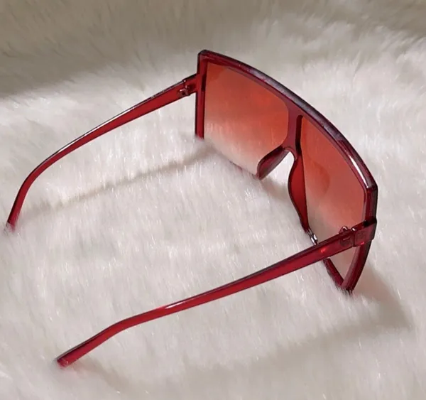 Red Oversized Sunglasses - Image 4
