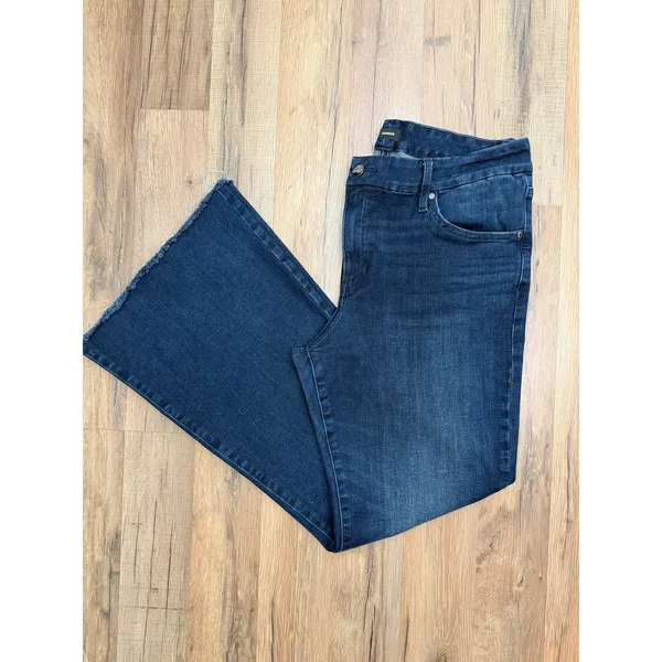 Express Mid Rise Flare Jeans‎ Dark Wash Ultra Stretch Size L Regular - Image 5