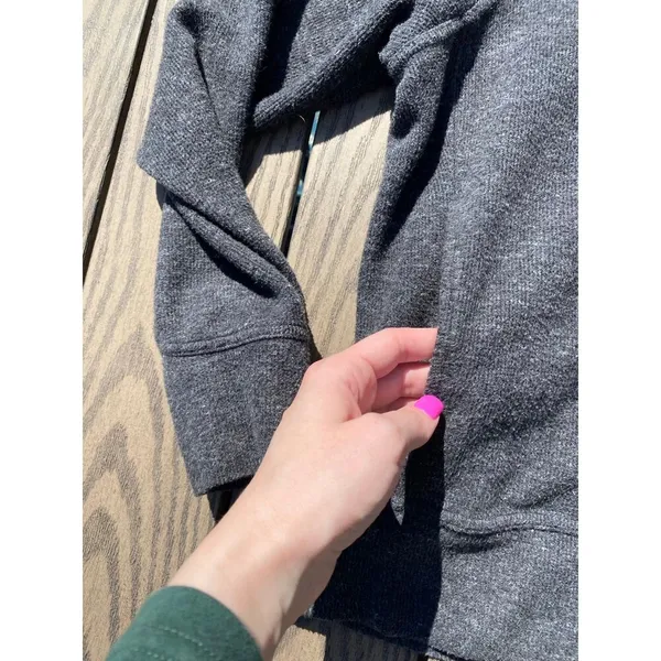 Nike women’s medium grey pullover sweatshirt quarter zip - Image 6