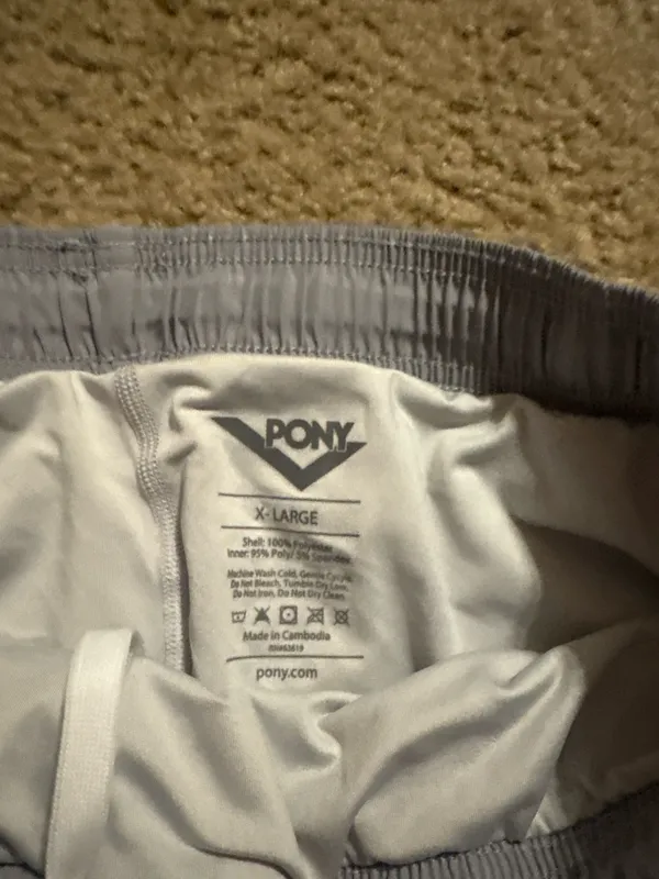 Athletic shorts - Image 2