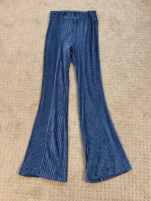 Free People Slim Pull-On Velvet Flare Pants Blue High Rise 70s Size- Small - Image 2