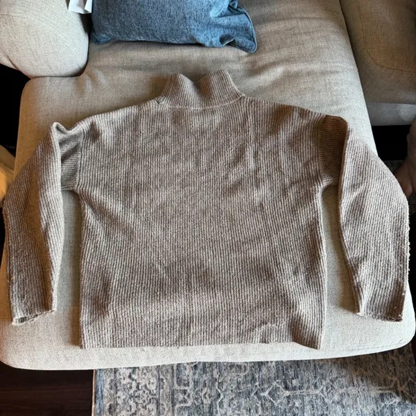Abercrombie Classic Easy Turtleneck Sweater - Image 6